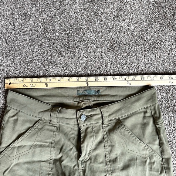 Prana Monarch Convertible Pants Womens size 4 Green Hiking Outdoor Zip Off Legs - Picture 5 of 10